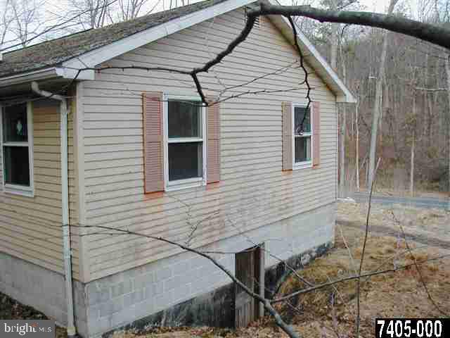 2280 Coon Road Aspers, PA 17304 - Photo 3 of 25 Gallery Image 3