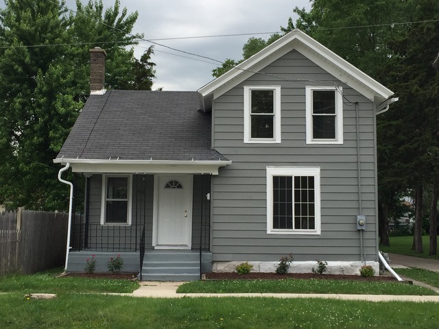 708 Spring Street Aurora, IL 60505 - Photo 1 of 15