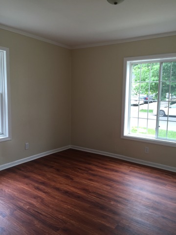 708 Spring Street Aurora, IL 60505 - Photo 8 of 15