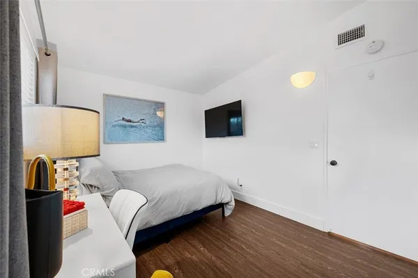 $7,300 | 271 Rose Lane, Costa Mesa, CA 92627