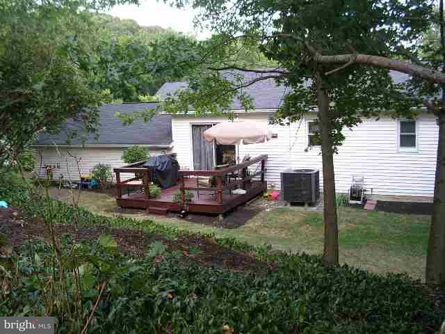 93 Deerfield Road Camp Hill, PA 17011 - Photo 2 of 7 Gallery Image 2