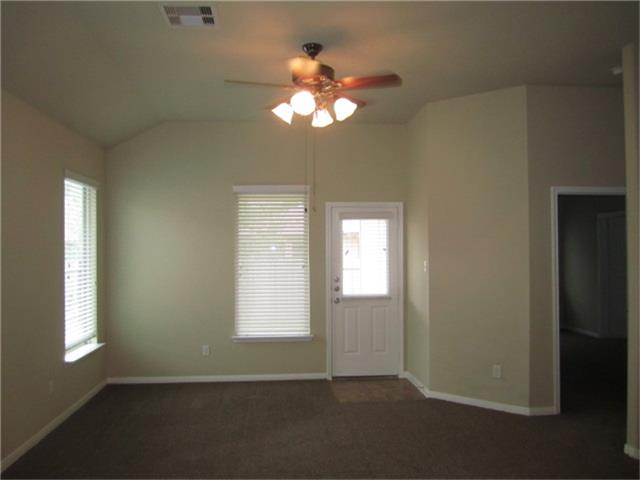 9451 Elliotts Court Conroe, TX 77304 - Photo 7 of 18 LIVING AREA