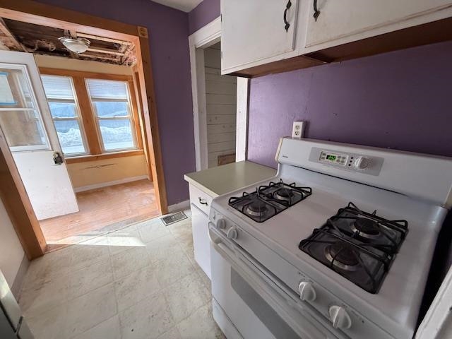 16 Day Street Windsor, VT 05089 - Photo 10 of 26