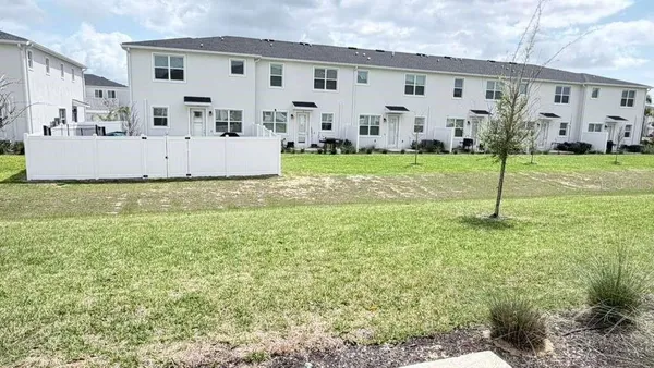 $2,300 | 207 Bogey Drive, Davenport, FL 33896