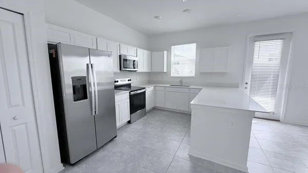 $2,300 | 207 Bogey Drive, Davenport, FL 33896