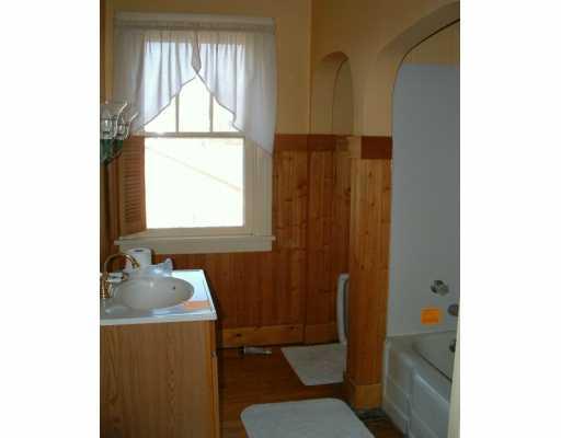 629 Virginia Rochester, PA 15074 - Photo 2 of 8 Master Bath/Spa.
