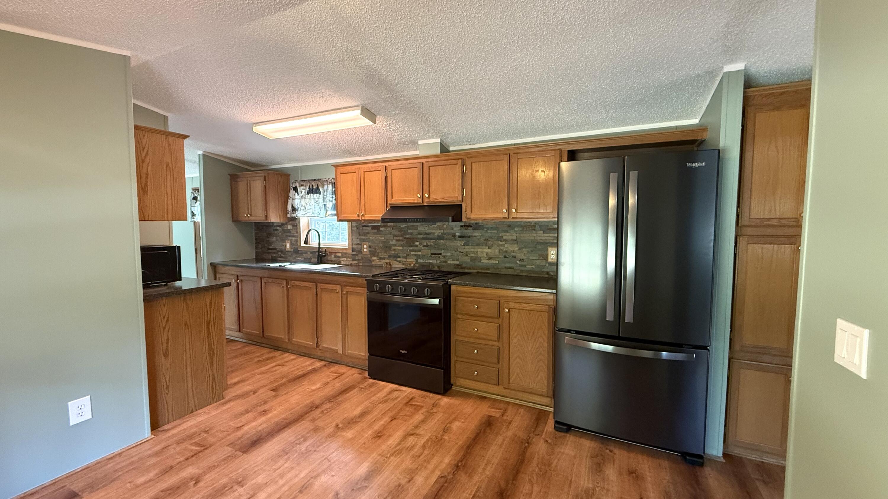 124 Goff Road Sangerville, ME 04479 - Photo 9 of 49