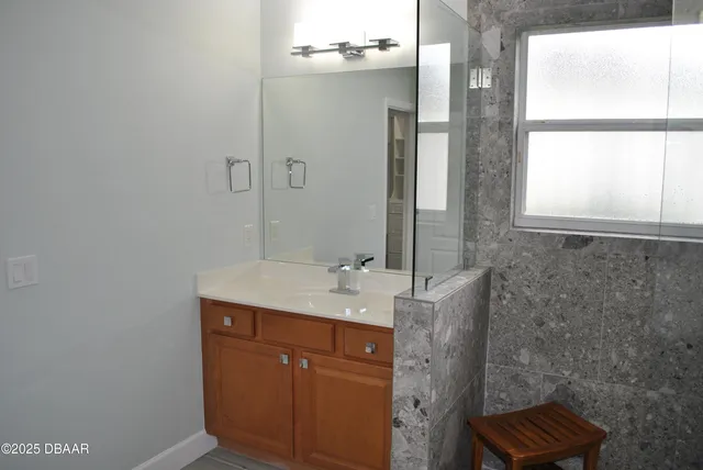 $3,200 | 128 Centennial Park Drive, Daytona Beach, FL 32124