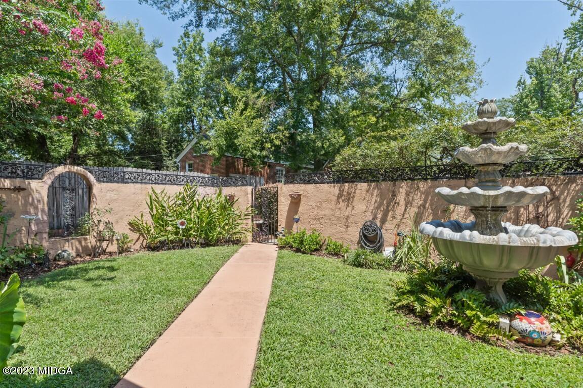 3764 Ridge Avenue Macon, GA 31204 - Photo 5 of 36 7