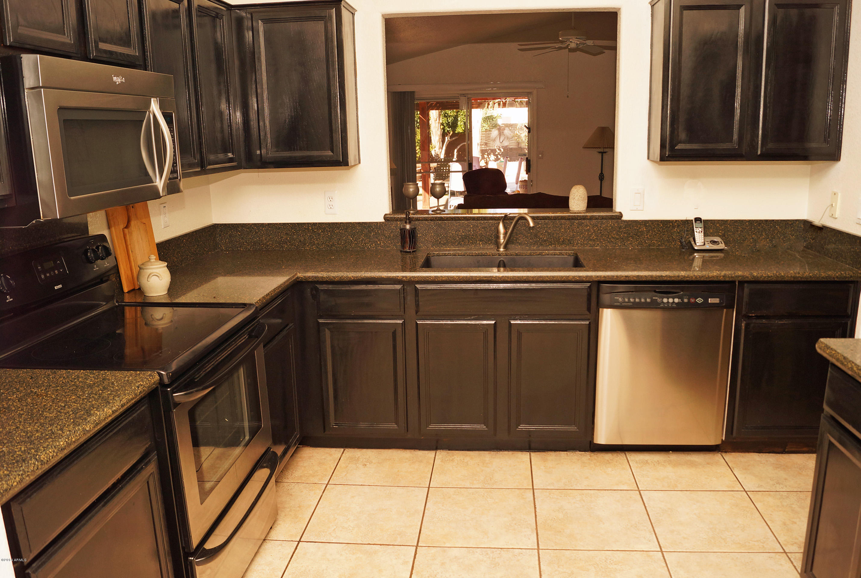 2814 East Wagoner Road Phoenix, AZ 85032 - Photo 2 of 16 DSC03508