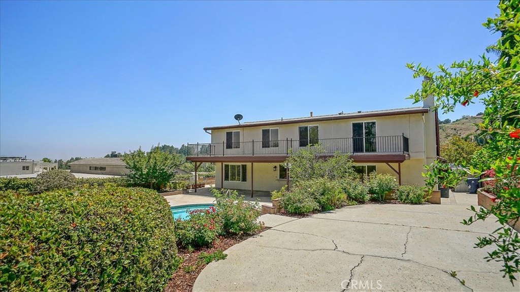 12046 Beaufait Avenue Porter Ranch, CA 91326 - Photo 5 of 18
