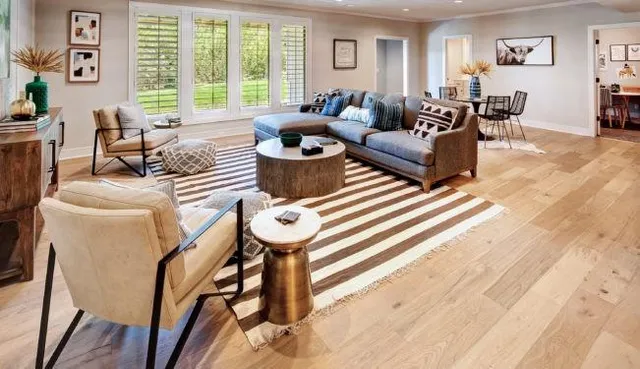 $1,117,660 | 17017 Parkhill Street, Overland Park, KS 66221