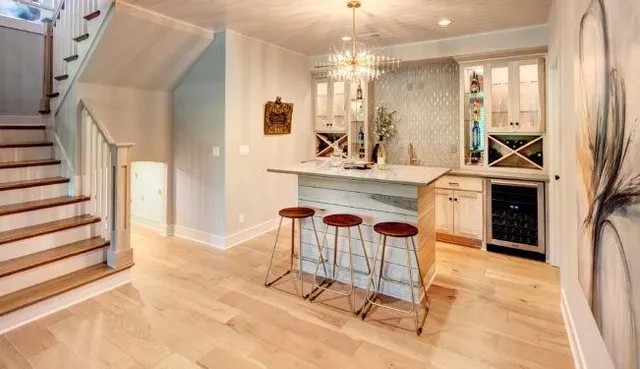 $1,117,660 | 17017 Parkhill Street, Overland Park, KS 66221