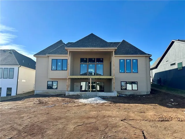 $1,117,660 | 17017 Parkhill Street, Overland Park, KS 66221