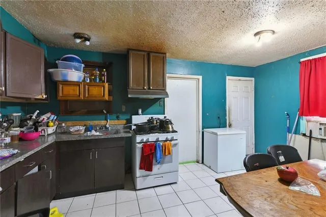 $140,000 | 1016 Aquavit Street, Gretna, LA 70053