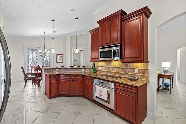 $575,000 | 567 Gossamer Wing Way, Sebastian, FL 32958