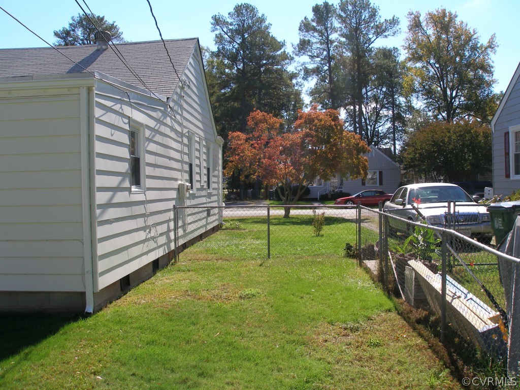 3020 Maplewood Road Henrico, VA 23228 - Photo 3 of 13 Gallery Image 3