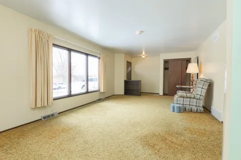 $385,000 | W1805 Highway 16, Watertown, WI 53094