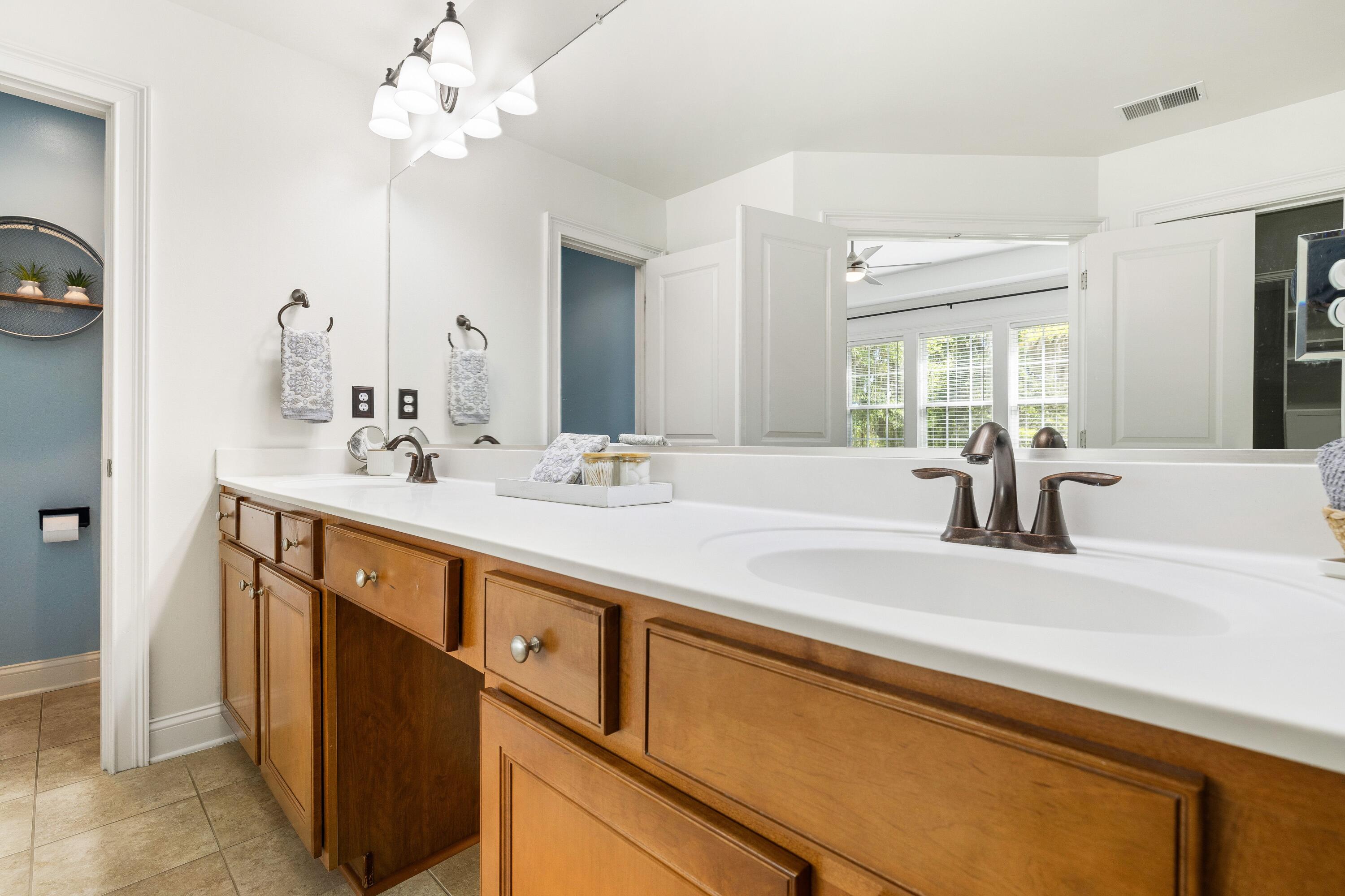 5471 Rising Tide North Charleston, SC 29420 - Photo 19 of 41 PB1nFzFisGg