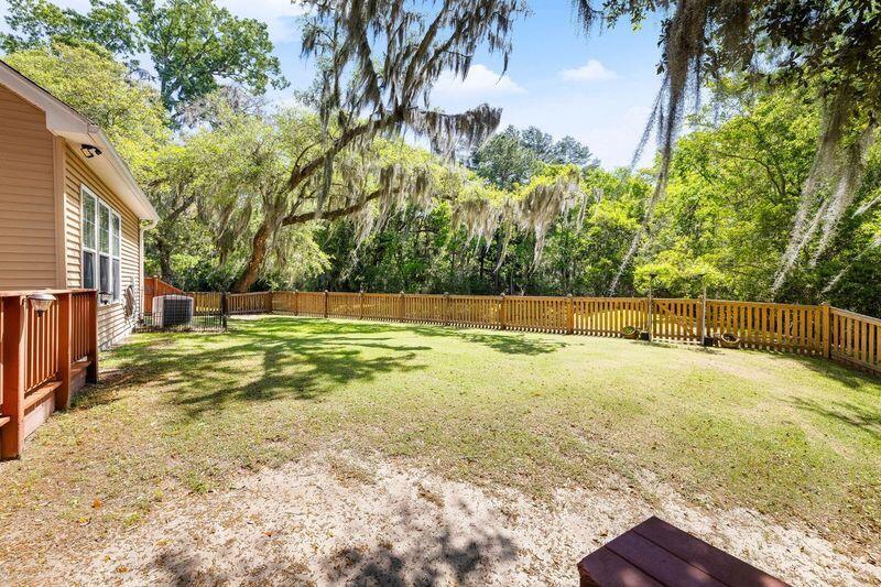 5471 Rising Tide North Charleston, SC 29420 - Photo 37 of 41 yard view2