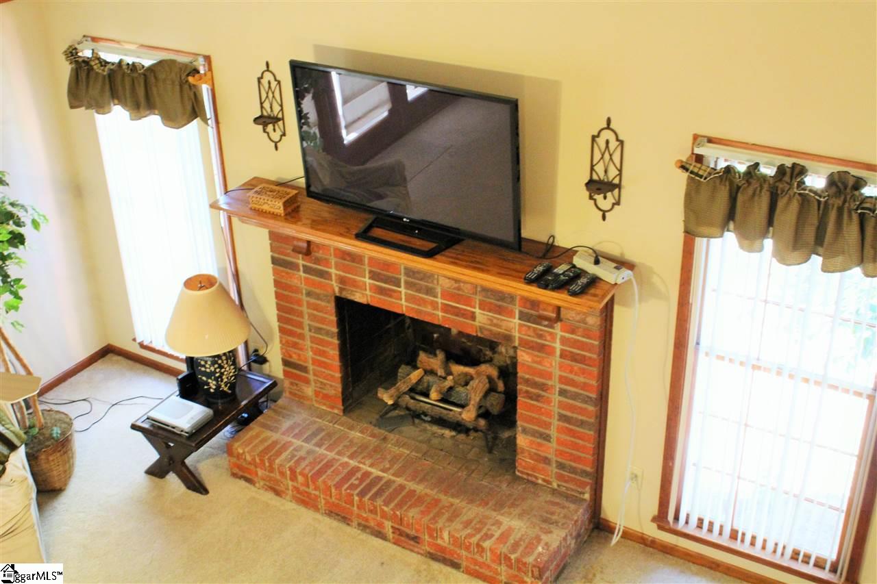 205 Roberts Farm Road Simpsonville, SC 29681 - Photo 15 of 31 Gallery Image 15