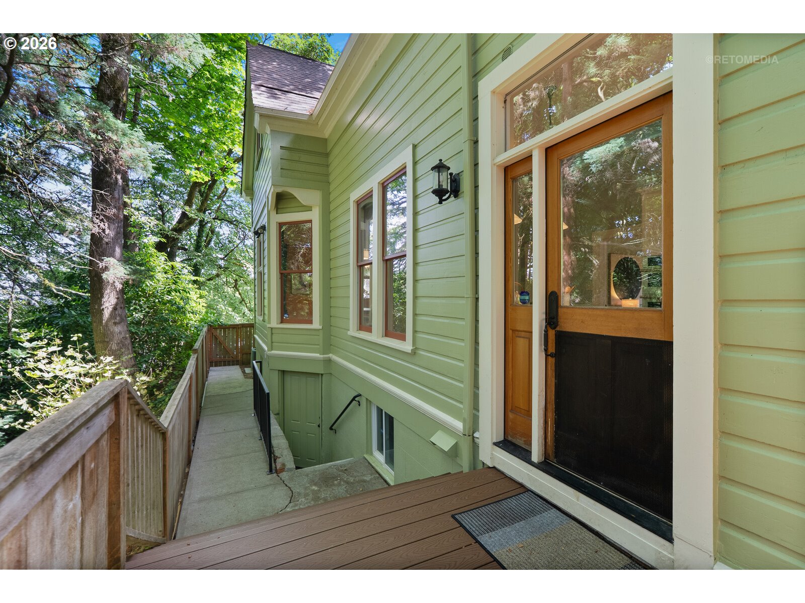 2104 Southwest Spring Street Portland, OR 97201 - Photo 33 of 45