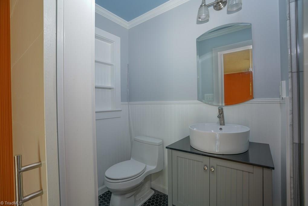 600 Shamrock Road High Point, NC 27265 - Photo 10 of 24 Gallery Image 10