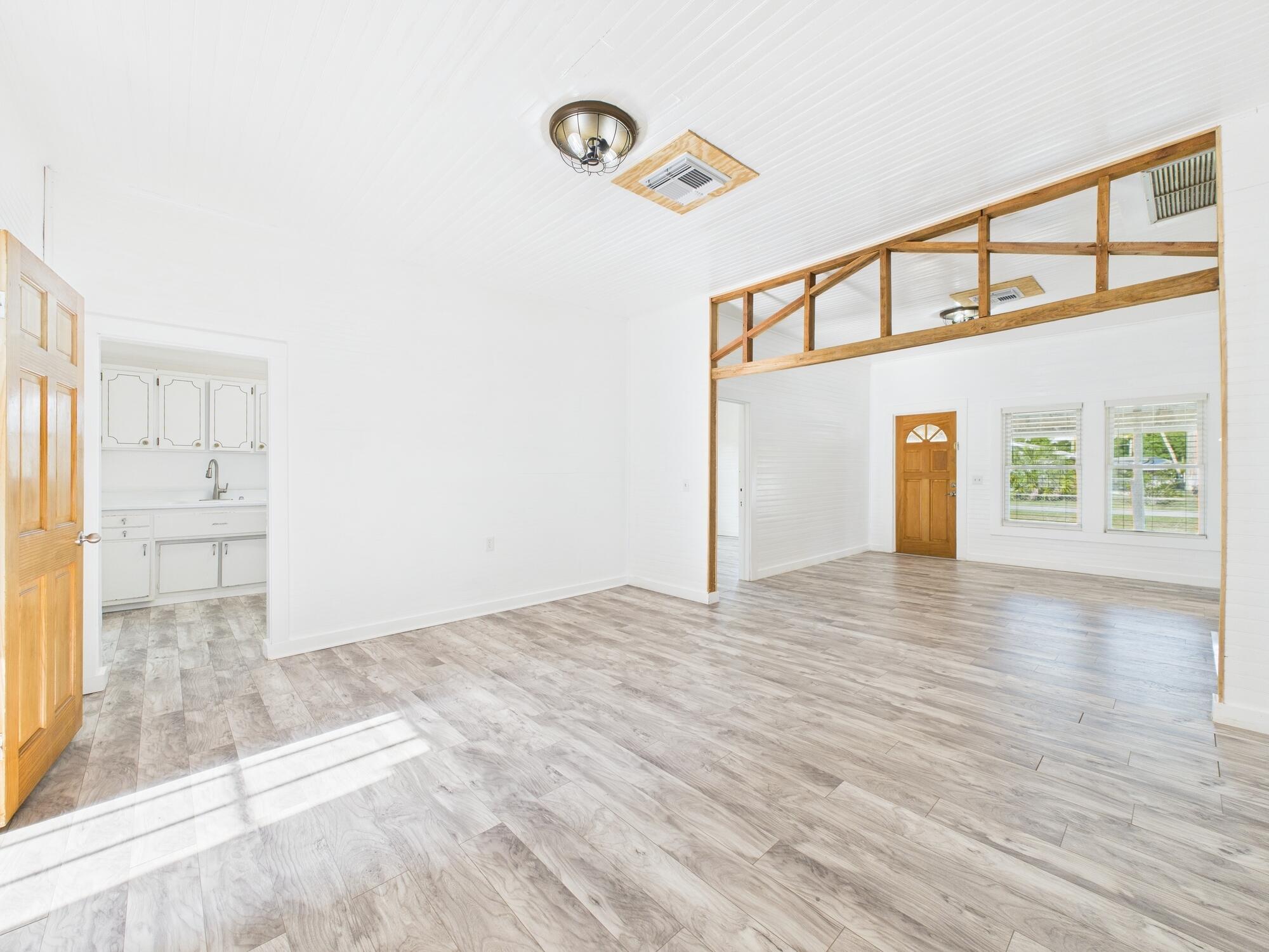 1000 Southwest 4th Avenue Okeechobee, FL 34974 - Photo 22 of 71 CAM03600G0-PR0041-STILL008