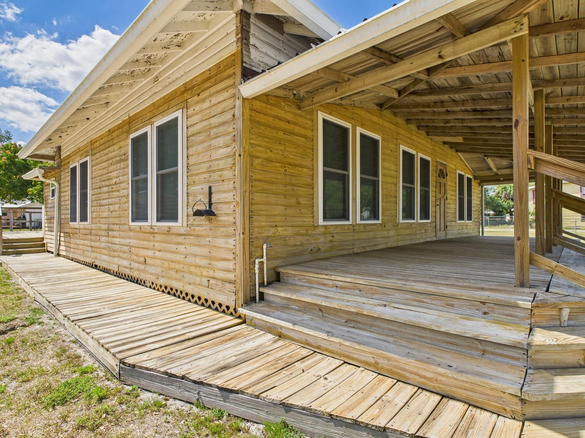 1000 Southwest 4th Avenue Okeechobee, FL 34974 - Photo 46 of 71 CAM03600G0-PR0040-STILL009