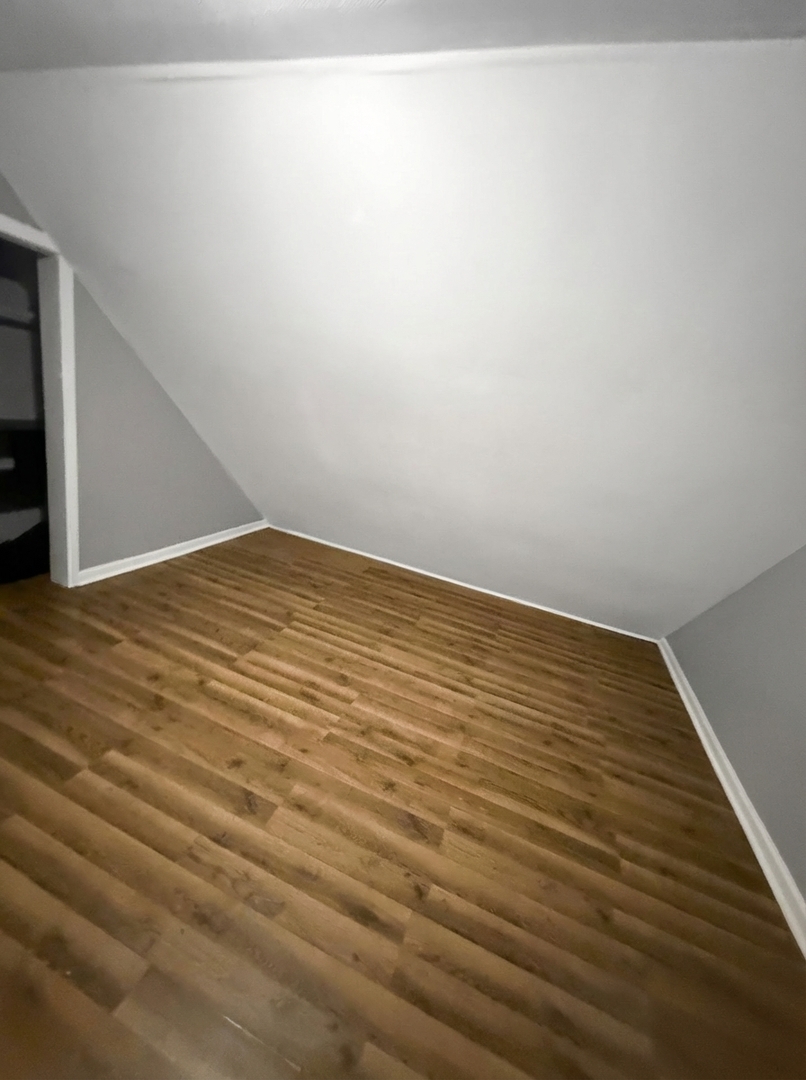 2229 170th Street Hazel Crest, IL 60429 - Photo 4 of 5