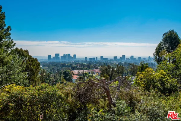 a view of a city