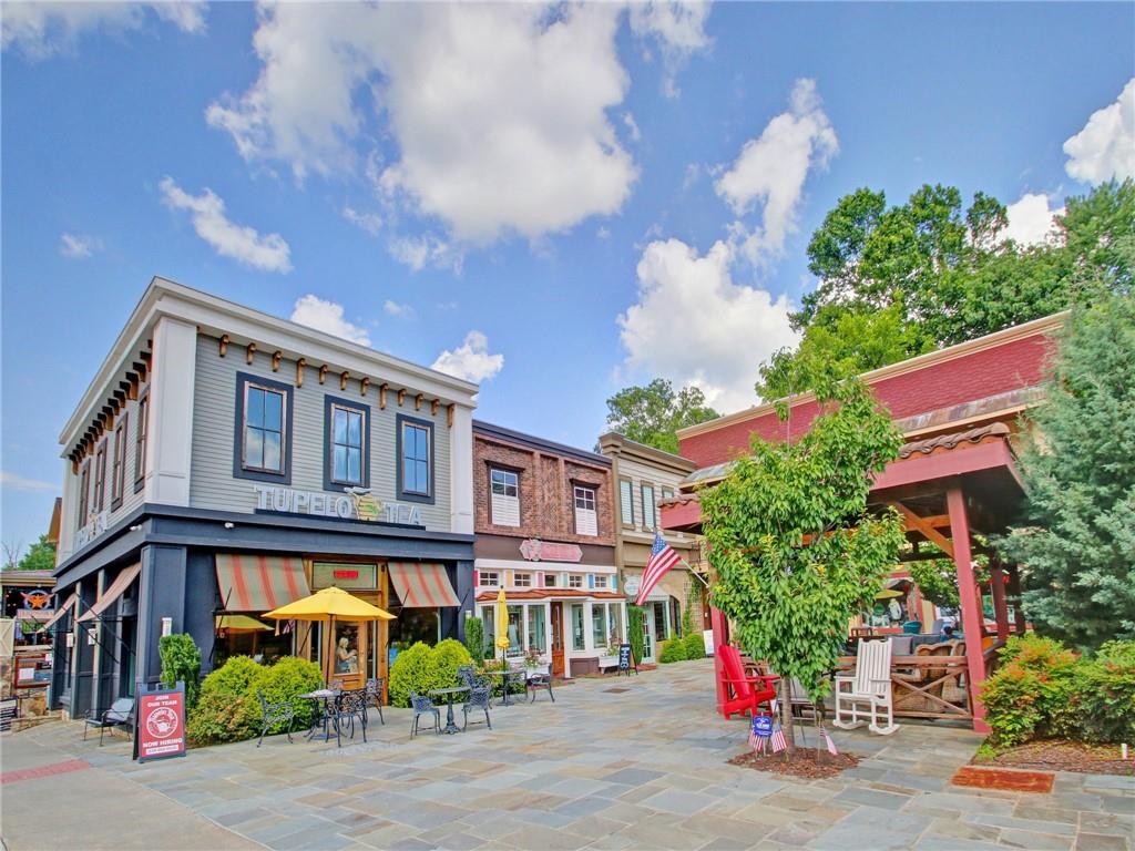 685 East Main Street, Unit B Blue Ridge, GA 30513 - Photo 42 of 57 front view of a building