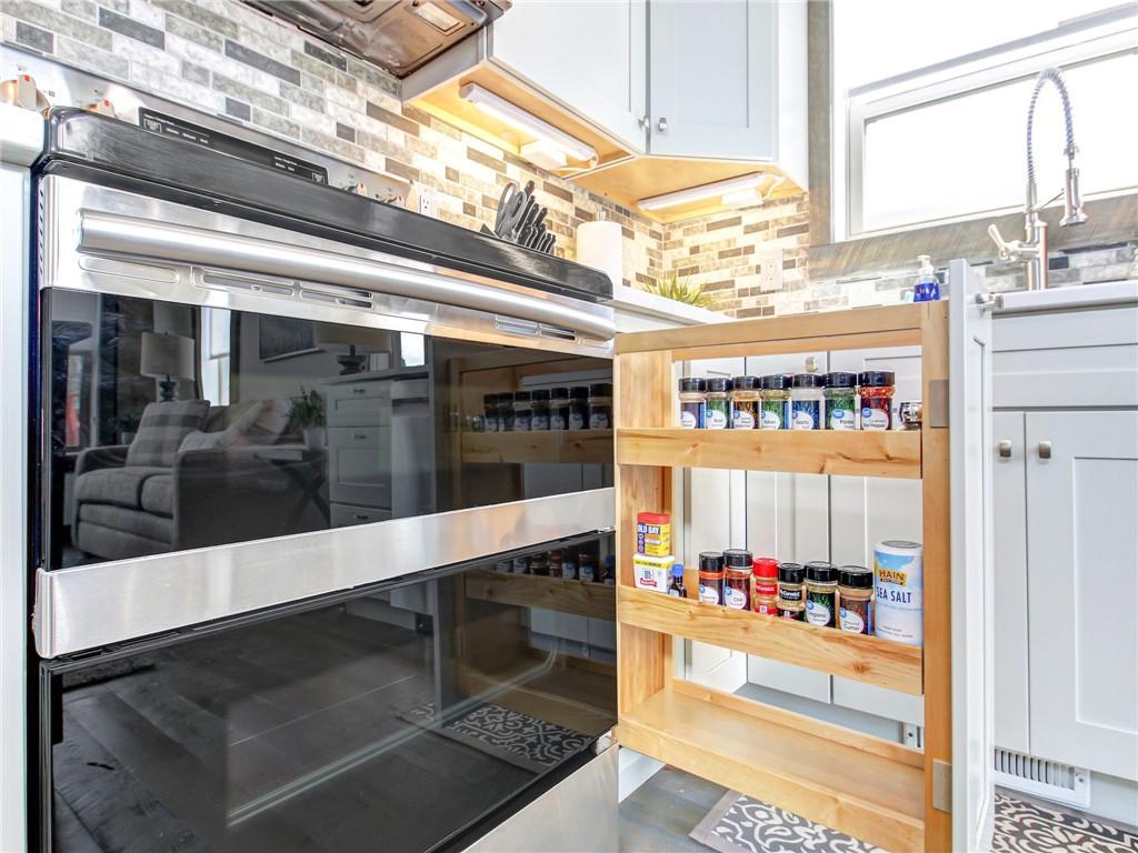685 East Main Street, Unit B Blue Ridge, GA 30513 - Photo 8 of 57 a view of a entryway door of the building