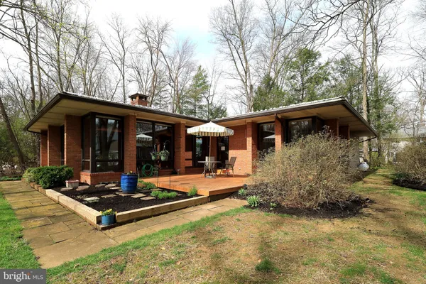 $850,000 | 219 Ronan Drive, State College, PA 16801
