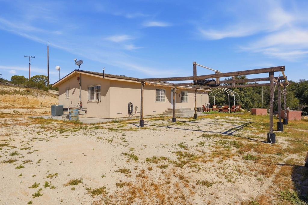 1176 Tierra Del Sol Road Boulevard, CA 91905 - Photo 20 of 25