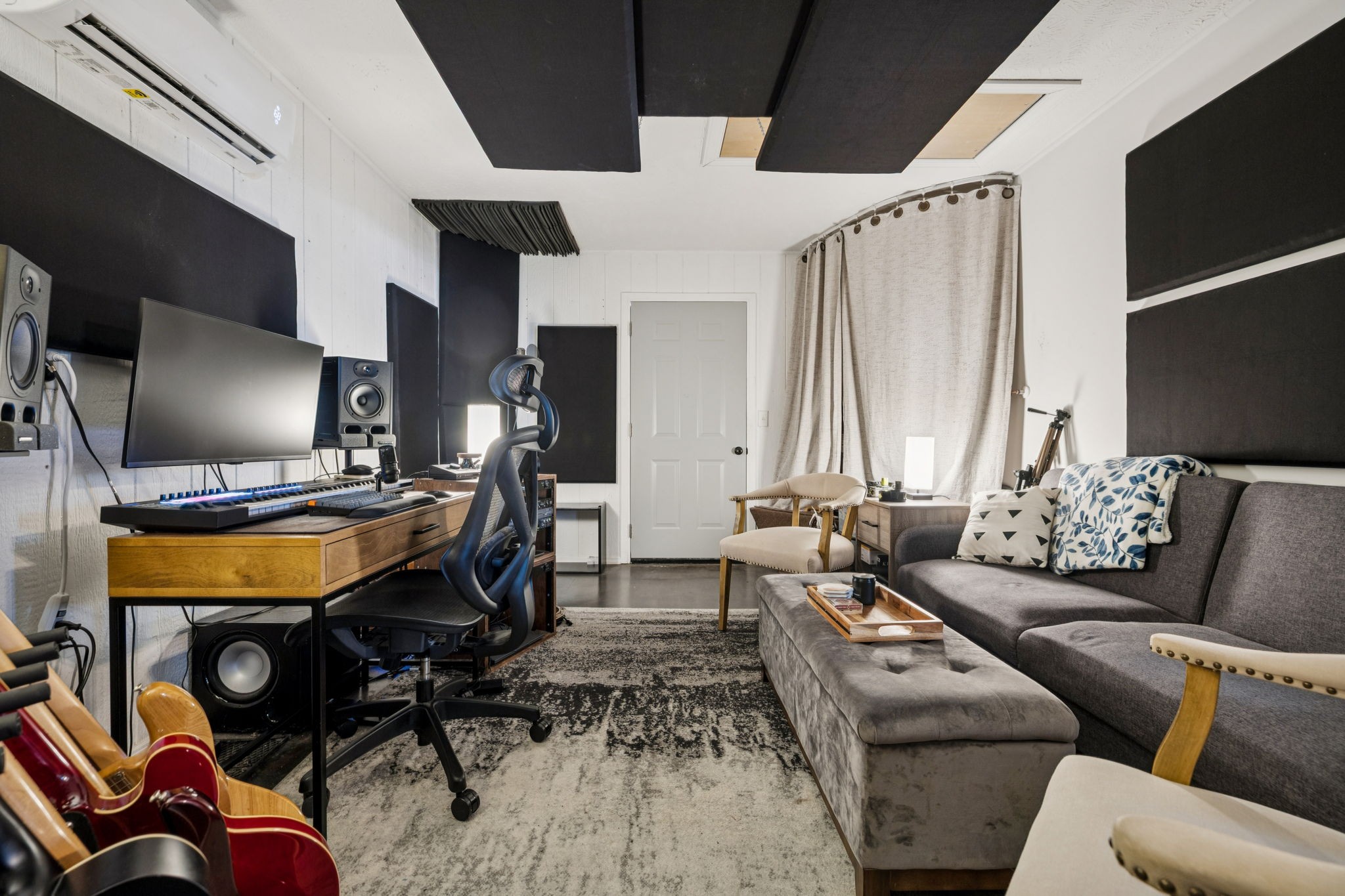 5049 Tabitha Street Murfreesboro, TN 37129 - Photo 21 of 28 a living room with furniture and a flat screen tv