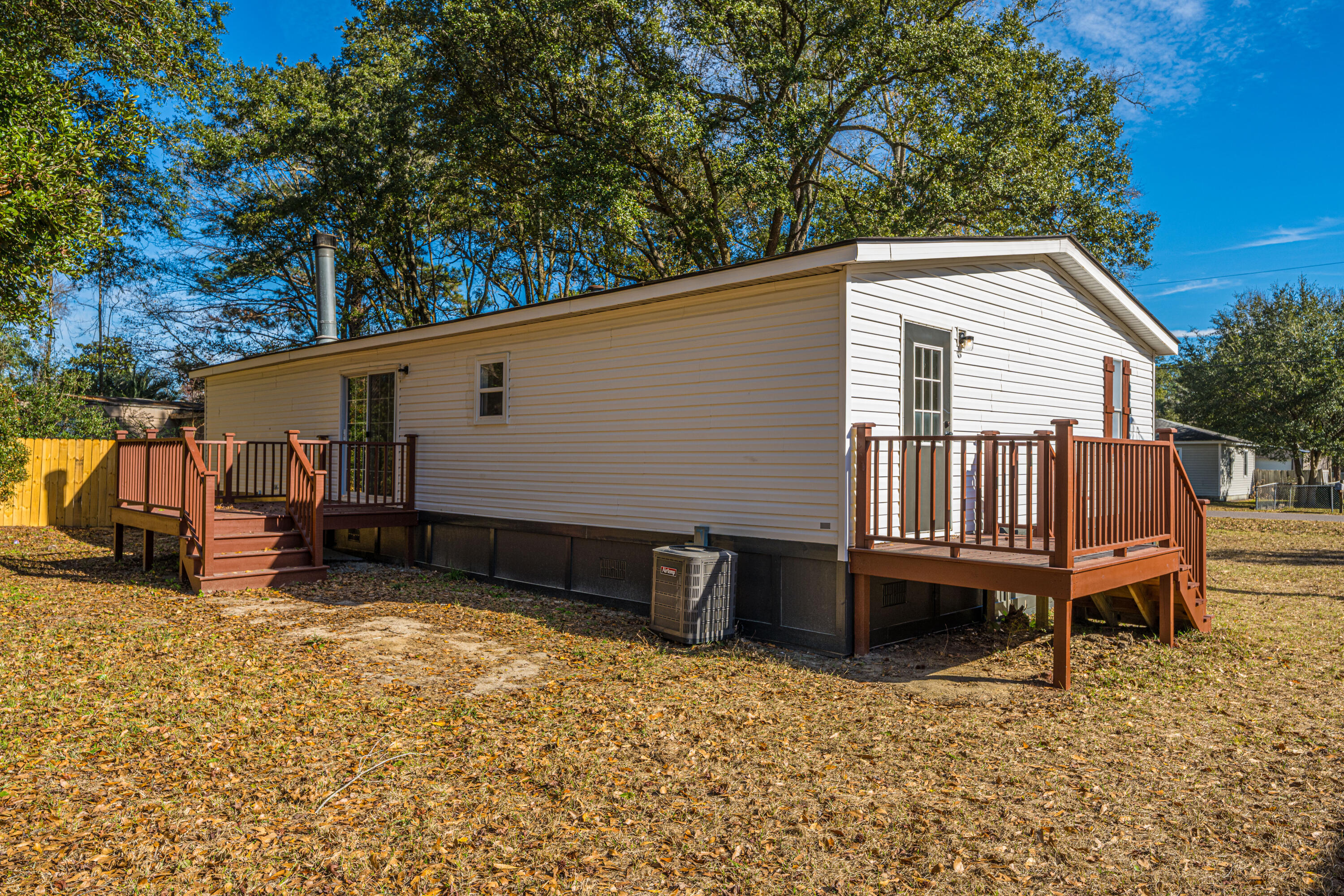 108 Ruth Anne Drive Summerville, SC 29483 - Photo 36 of 47 108RuthAnneDr043