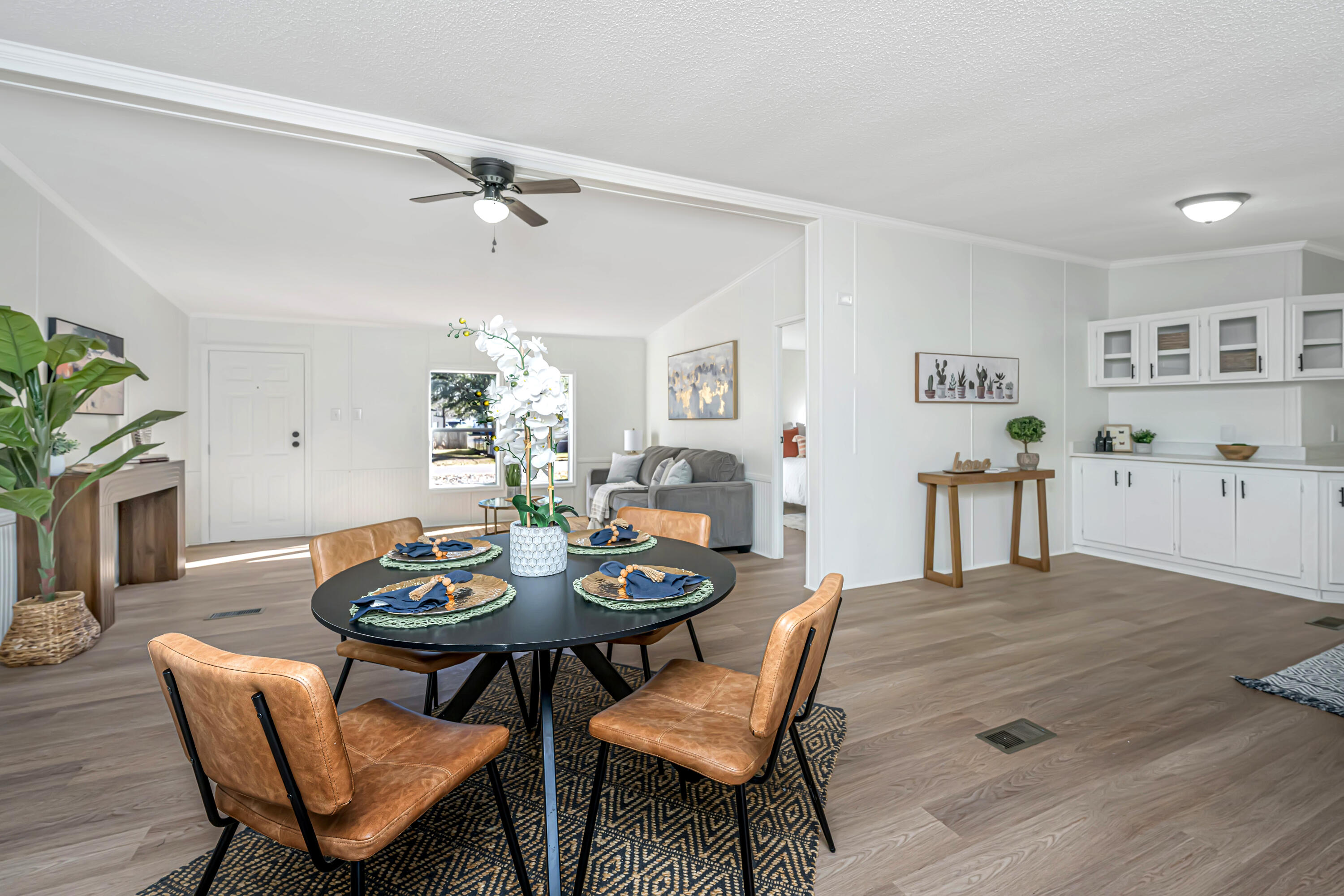 108 Ruth Anne Drive Summerville, SC 29483 - Photo 8 of 47 108RuthAnneDr014