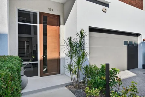 $965,000 | 234 Cosmopolitan Court, Sarasota, FL 34236