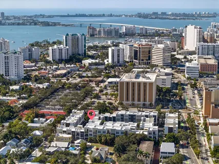 $965,000 | 234 Cosmopolitan Court, Sarasota, FL 34236