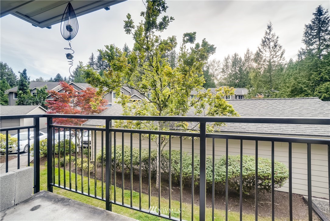 19410 Bothell Way Northeast, Unit D204 Bothell, WA 98011 - Photo 22 of 26 a view of a balcony