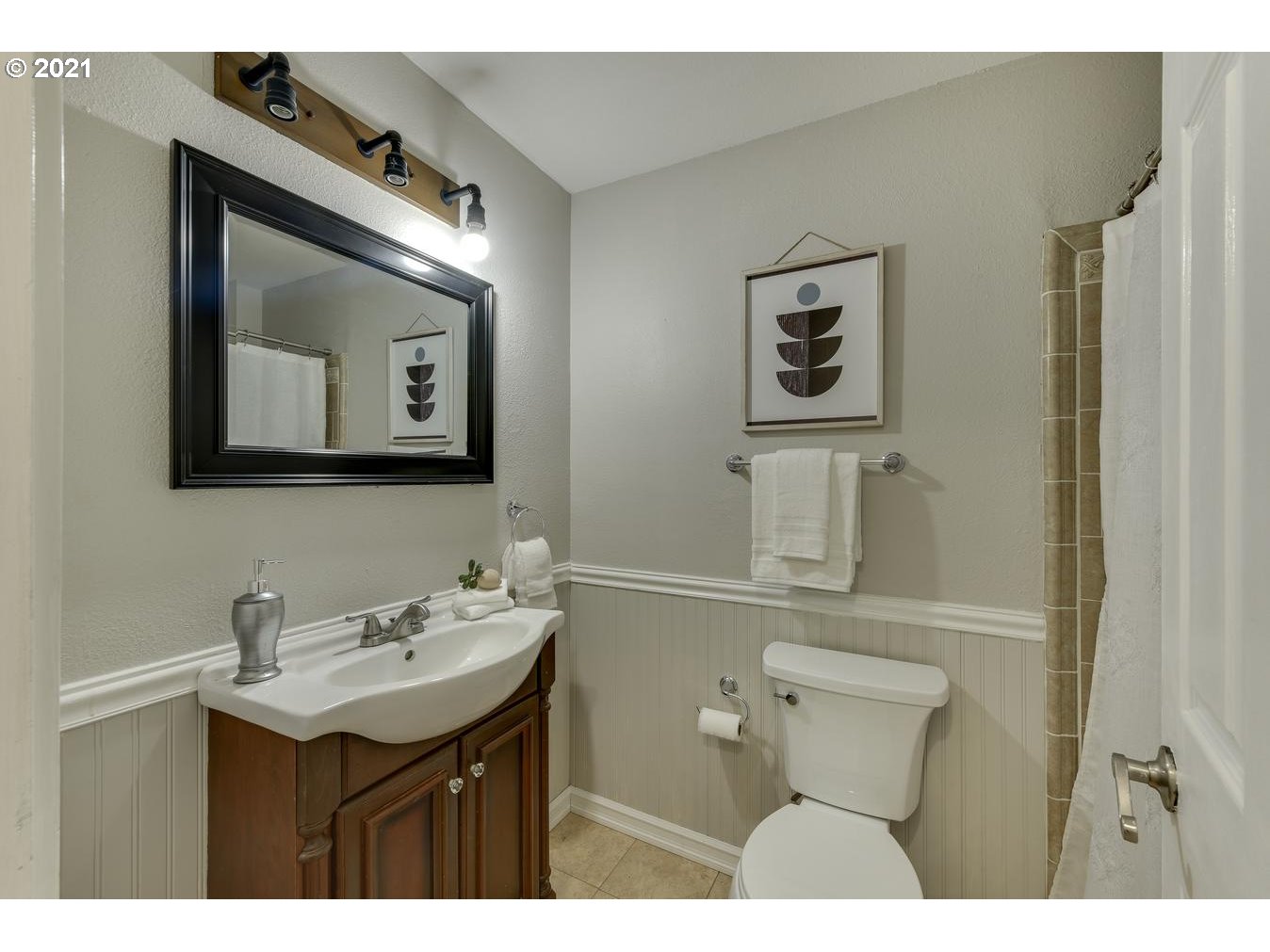 2078 Southwest Heiney Road Gresham, OR 97080 - Photo 20 of 29 Gallery Image 20