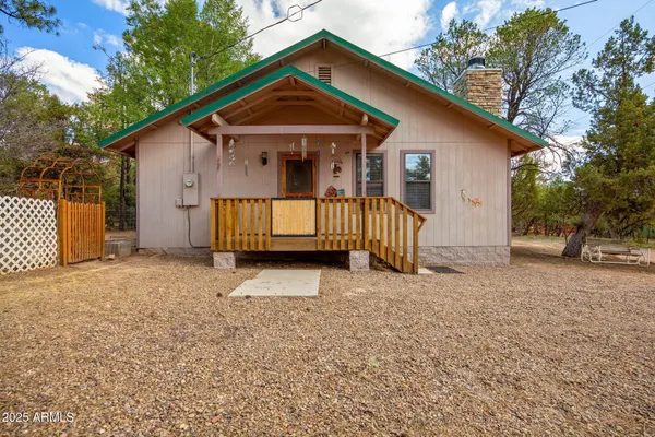 $340,000 | 2882 Verde Road, Overgaard, AZ 85933