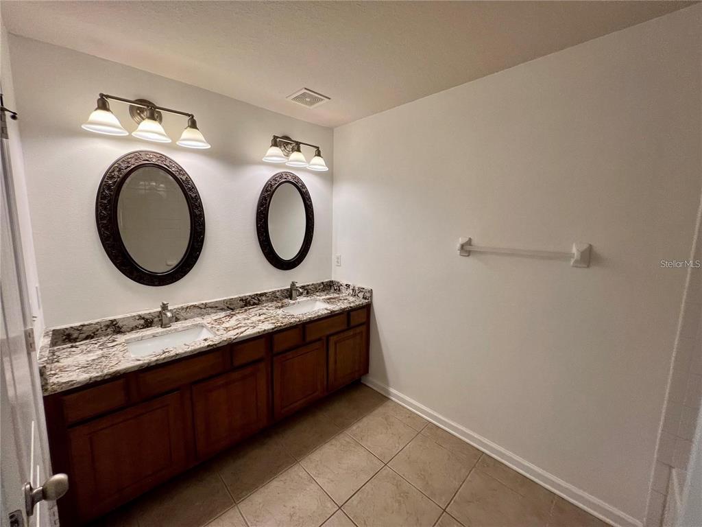 26543 Castleview Way Wesley Chapel, FL 33544 - Photo 20 of 37