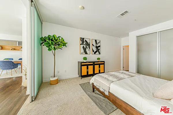 $2,700 | 1234 Wilshire Boulevard, Unit 321, Los Angeles, CA 90017