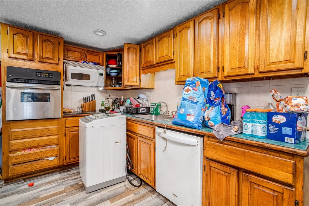 163 Main Street Athol, MA 01331 - Photo 6 of 22 Gallery Image 6