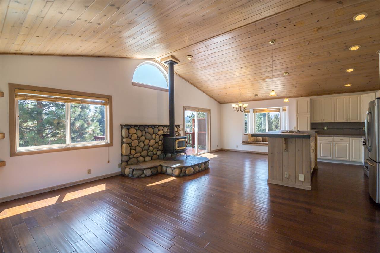 11621 East Ridge Road Truckee, CA 96161 - Photo 7 of 14 Gallery Image 7