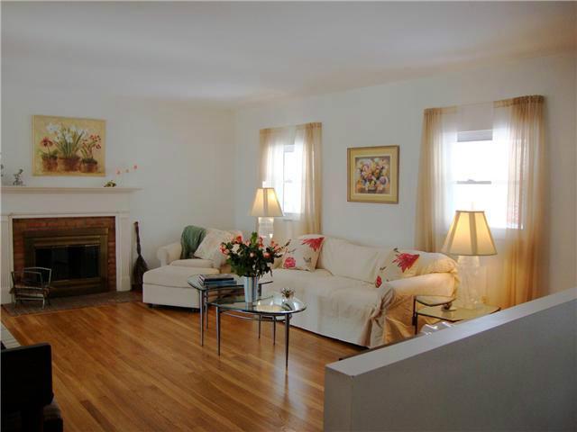 1357 Fishinger Road Upper Arlington, OH 43221 - Photo 3 of 21