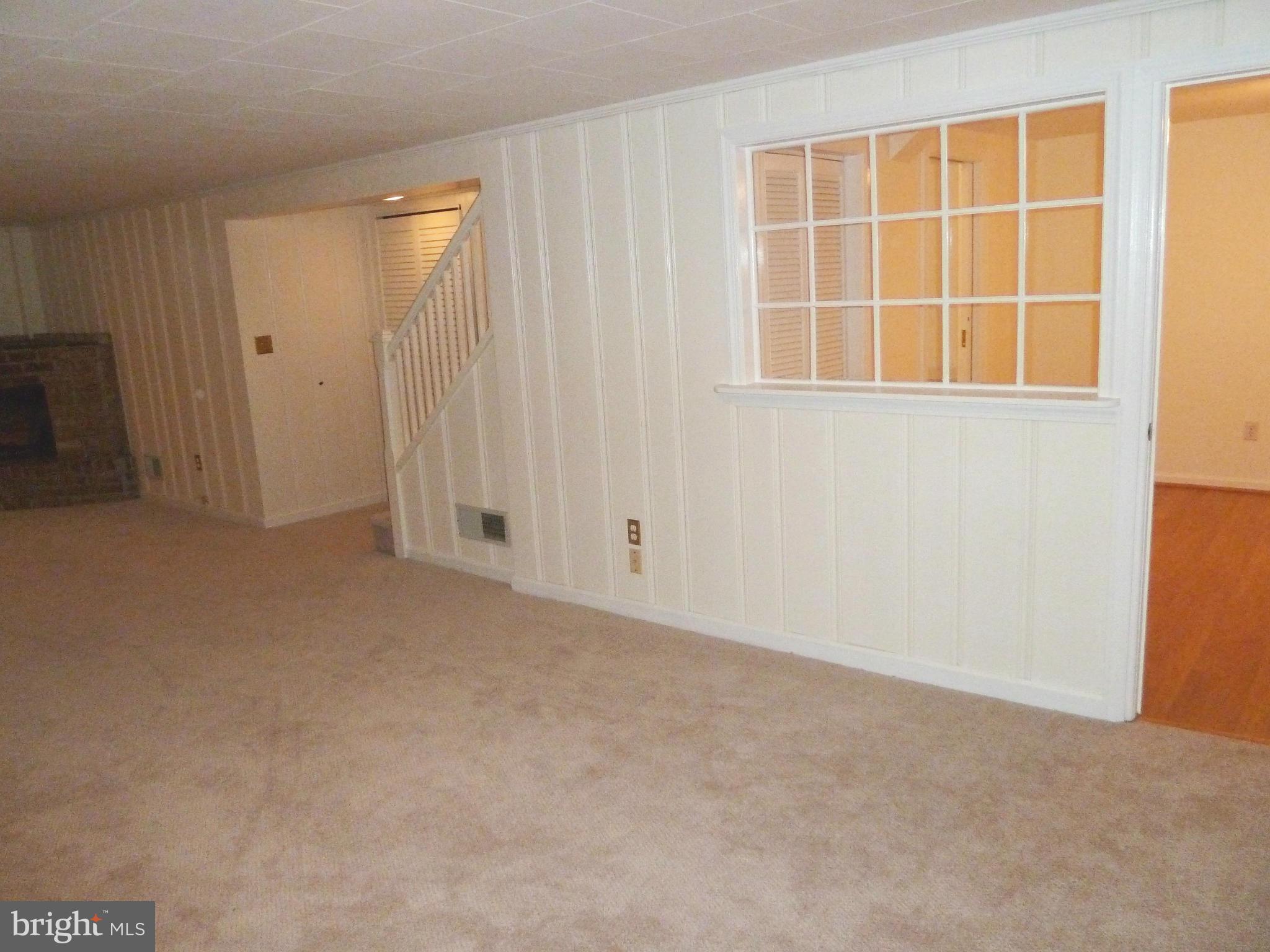 1516 Hanby Street Silver Spring, MD 20902 - Photo 20 of 30 Family Room