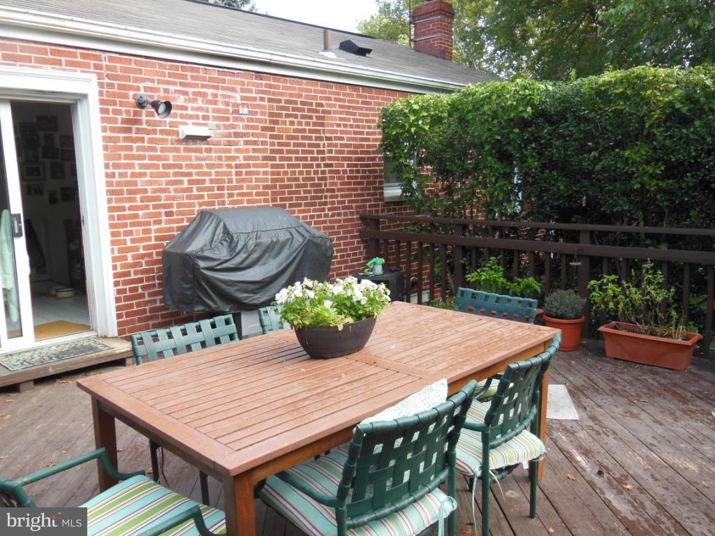 1516 Hanby Street Silver Spring, MD 20902 - Photo 4 of 30 Exterior (General)